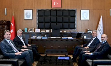 KSÜ Rektörü Okumuş'tan Büyükşehir Belediye Başkanı Görgel'e Ziyaret
