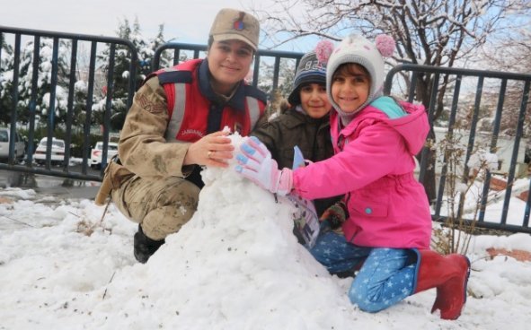 ÇOCUKLARIN KAR KEYFİ