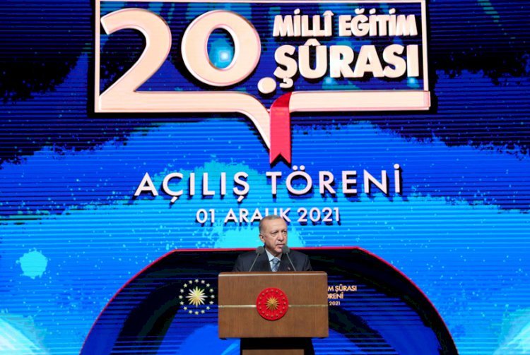 Üniversitemiz Rektörü Prof. Dr. Niyazi Can, 20. Millî Eğitim Şûrası'na Katıldı