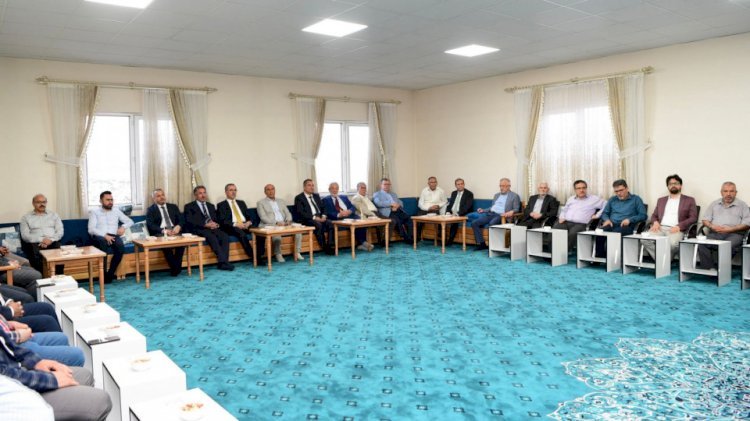 Başkan Güngör İş İnsanlarıyla Bir Araya Geldi