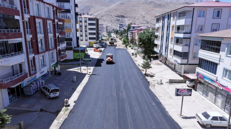 Büyükşehir, Elbistan Darende Caddesi’nde Dönüşüm Başlattı