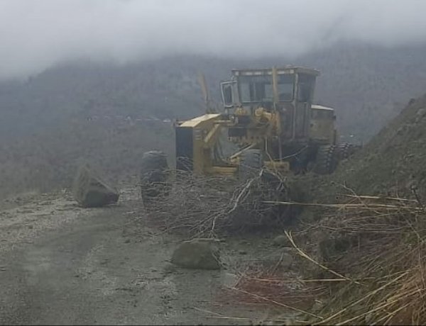 Büyükşehir, Kuzey İlçelerde de Yağışlara Karşı Mücadelesini Sürdürüyor