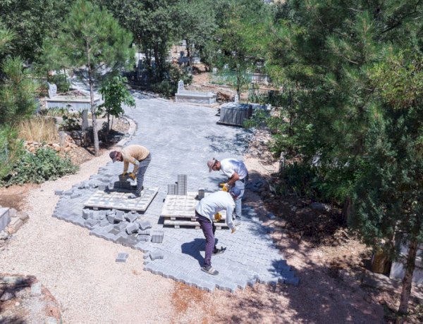 Büyükşehir’den Nurhak’ta Mezarlık Düzenlemesi