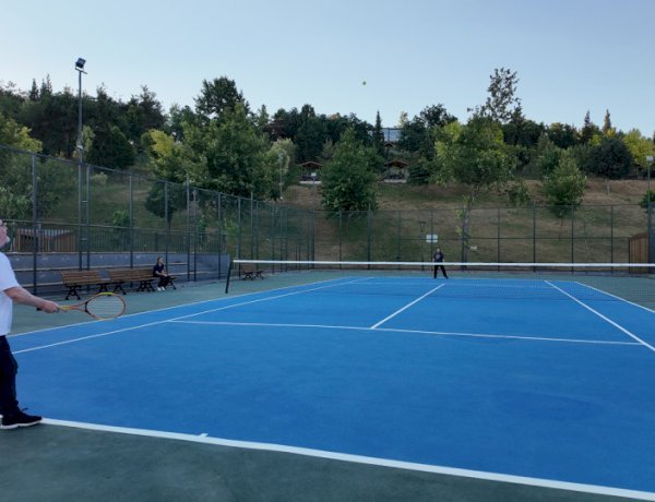 Büyükşehir, Tenis Kortlarında Çevrimiçi Rezervasyon Sistemini Başlattı